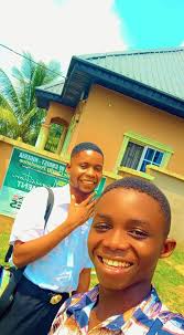 Wertin person no go see....🙆 even dog dey do baby shower 🤣🤣🤣🤣🤣🤣