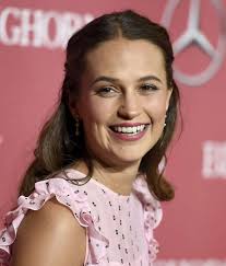 The Mickies highlight a big awards-season weekend