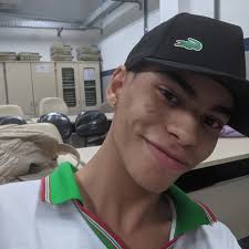 Max Levi (@makslevvy) • Instagram photos and videos