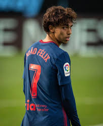João félix, obligado a pasar por el quirófano por su tobillo la articulación ha lastrado al futbolista rojiblanco durante la segunda vuelta de esta temporada. Joao Felix