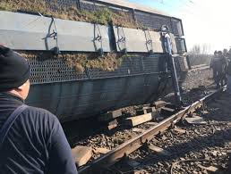 Informatii despre traseu, timpi de sosire, timpi de plecare, informatii schimburi trenuri. Constanta Craiova Tren Revelion 2017 Restaurant Craiova