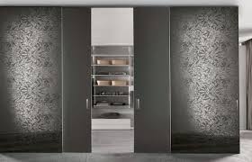 Novità del mese in offerta in casa e cucina scopri una selezione di novità per la tua casa proposte ad un prezzo scontato per un periodo di tempo limitato. Porte Per Cabina Armadio