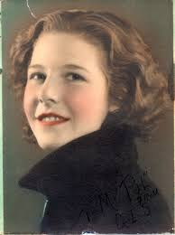 Women and girls of the David Gill family of Sacramento, 1930s or 1940s.