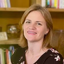 Nora James's Instagram, Twitter & Facebook