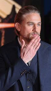 Thanks you all for your feedback in the previous poll ❤️ Next question...  What would you be more likely to buy with ratty/animal designs?