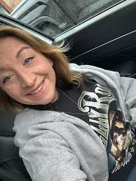 Deep Cleaning Frustrations and Household Responsibilities