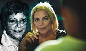 Maria licciardi (born in secondigliano, march 24, 1951) is a italian criminal affiliated with the camorra and former head of the licciardi clan, based in the secondigliano quarters in the north of naples.she was the undisputed boss of the camorra in the city of naples from 1993 until her arrest in 2001. Chi E Maria Licciardi La Capoclan Sfuggita All Arresto Che Assomiglia Alla Scianel Di Gomorra Open