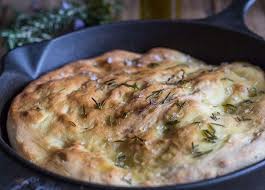 Easy Focaccia Bread A Delicious Alternative To Bread A Pizza Type Dough Topped With Olive Oil Salt And Fres Focaccia Focaccia Recipe Italian Focaccia Recipe