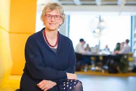 De motorrijder overlijdt aan zijn verwondingen. Renee Van Riessen Neemt Op 13 December Protestantse Theologische Universiteit Pthu Facebook