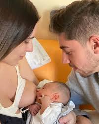 Al parecer, el corazón de mina bonino tiene dueño. El Fuerte Descargo De Mina Bonino Sobre La Maternidad Es Una Mierda