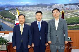 최악의 도피를 하는 한기환(최진호)을 향해 총을 겨누는 주원(여진구)! í•œê¸°í™˜ ê²½ë‚¨ì€í–‰ ìš¸ì‚°ì˜ì—…ë³¸ë¶€ìž¥ ì‹œì˜íšŒ ë°©ë¬¸ ìš¸ì‚°ì‹ ë¬¸