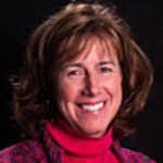 Elizabeth Schilling's Instagram, Twitter & Facebook