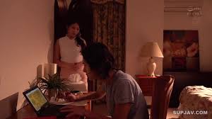 During The 5 Minutes When My Husband Is Smoking, My Father-in-law Is Out In  A Shortened Time And 10