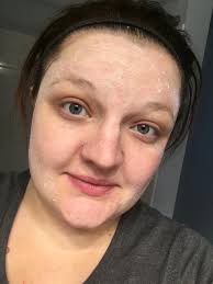 Charcoal face polish with amazing scent