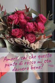 Mazzo Di Fiori Uomini Compagni Fidanzati Partner Amore Educazione Regali Sorprese Colore Rosso Mazzo Di Fiori Fiori Bouquet