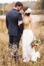 45 Popular Wedding Photo Ideas To Save Memories Wedding Forward Bride Photography Wedding Photos Wedding Photography Poses