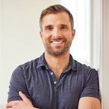 Douglas Meehan's Instagram, Twitter & Facebook