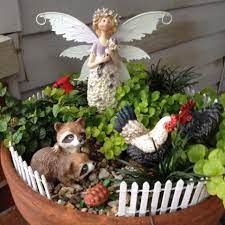This will help your diy creation stand out amongst the grass and leaves. Pin By Mary Homann On Crafts And Diy Fairy Garden Mini Garden Garden Items