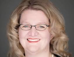 Tracy Costello's Instagram, Twitter & Facebook