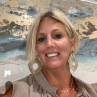 Beth Hively's Instagram, Twitter & Facebook