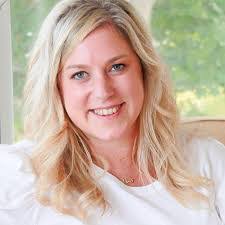 Cynthia Whipple's Instagram, Twitter & Facebook