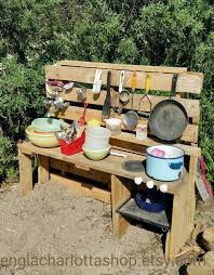 Sandkästen & sandspielzeug im hornbach onlineshop & im markt: De396586819f6d7646111284163a2d70 Jpg 523 669 Kochen Im Freien Kinder Spielhaus Garten Schlammkuche