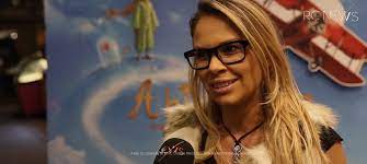 Surrounded by the hills of tolna county, the estate was the perfect place mother and dundika for your big day many celebrities have come to . Dundika Es Majka Vele Osztja Meg Agyat Rc News Youtube