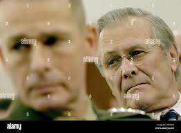 Gen peter pace chairman joint hi-res stock photography and images