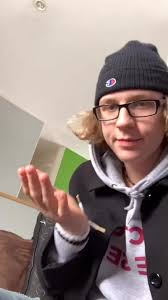 iykyk @sarabeckerrrrre #greenscreen #sorrysb