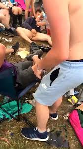 Cock out at festival - ThisVid.com 中文