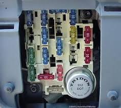 That way, there isn't much to go wrong. The Thermal Flasher How Turn Signals Work Howstuffworks