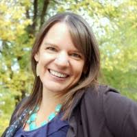 Melanie Ogden's Instagram, Twitter & Facebook