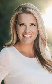 Darla Shafer's Instagram, Twitter & Facebook