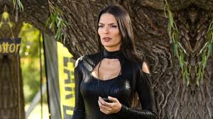 Check spelling or type a new query. Hatice Aslan Kimdir Kac Yasinda Nereli Evli Mi Sureyya Roluyle Cam Tavanlar Da