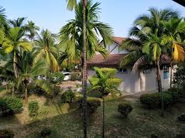 Si decides alojarte en hotel seri malaysia taiping de taiping, estarás a pocos pasos de parque del lago de taiping y a apenas 9 min a pie de zoo taiping y safari hotel seri malaysia taiping está situado en 4 jaan sultan mansur, a 2,1 km del centro de taiping. Nak Berbicara On Twitter Hotel Seri Malaysia Taiping Perak Backpack