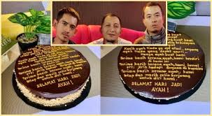 Tambahkan nama anda, bagikan dengan teman. Pembuat Kek Ini Ceritakan Pengalaman Selepas Dia Menulis Ucapan Hari Jadi Paling Panjang Atas Kek Mykmu Net
