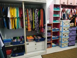 Kotak kertas kotak nanas comel ini akan menjadi sempurna untuk majlis itu! Diy Bilik Pakaian Khas Supaya Bilik Lain Tak Serabut Guna Rak Bakul Tak Perlu Almari Mahal Vanilla Kismis