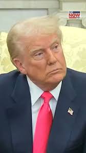 오마이갓 아일랜드 사람으로서 부끄러운 것 같아. 그는 광대를 때리는 여자를 선택하고 그래 로리는 훌륭하지만 그는 영국 국기 아래에서  뛰고 있다. 당신은 아일랜드 공화국을 만나고 있습니다 🇮🇪