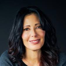 Marie Thurston's Instagram, Twitter & Facebook