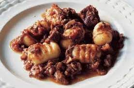 John Torode S Meat Ragu Main Course Recipes Goodtoknow Recipe Meat Ragu Recipes Food