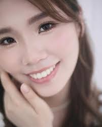 Candy Mak's Instagram, Twitter & Facebook