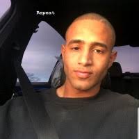 30+ "Darren Gomez" profiles