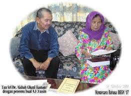 Aishah ghani tidak boleh dipisahkan dengan sejarah politik malaysia. Buah Fikir Tan Sri Aishah Ghani No2umno