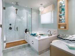 Petite Salle De Bain 49 Idees D Amenagement Fonctionnel Et Confortable Badezimmer Klein Kleines Bad Dekorieren Badgestaltung