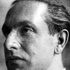 Nicholas Pringle's Instagram, Twitter & Facebook