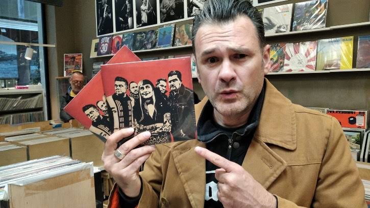 El sello de Iñaki López (La Sexta) lanza el nuevo disco de Micky and The  Buzz,