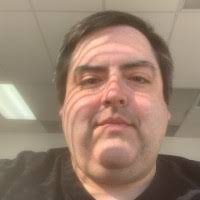 Eric Kravitz's Instagram, Twitter & Facebook