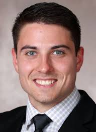 Player photos for the 2013-14 New Hampshire Jr. Monarchs at hockeydb.com