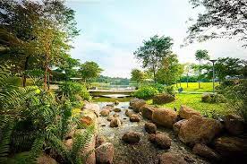 The breezeway garden is a mixed development of condominium and park homes, situated within desa parkcity's gated guarded community. Desa Park City 2 Expatgo