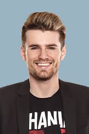 Shaun Chisholm's Instagram, Twitter & Facebook